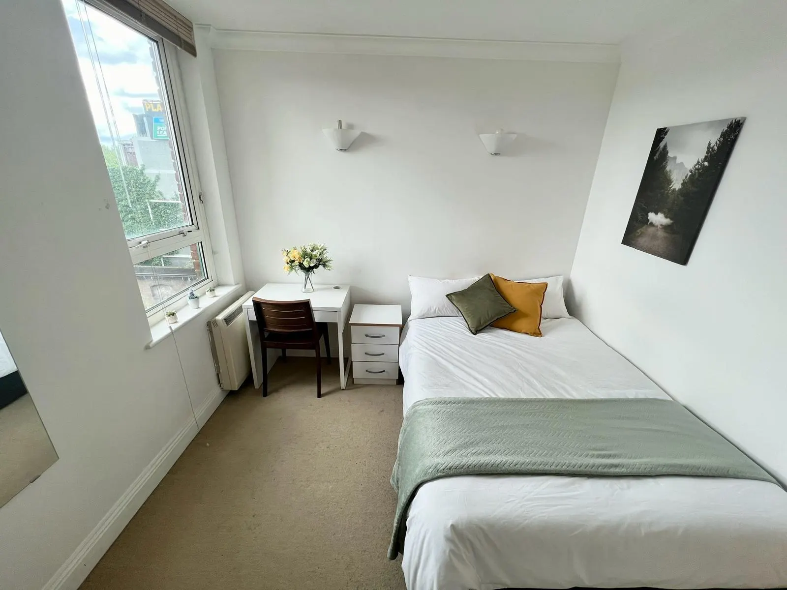 Double room near Crossharbour